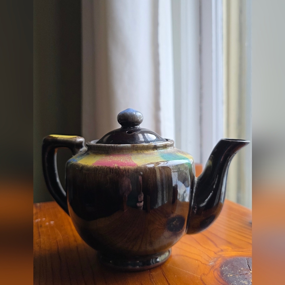 Black Ceramic‎ Teapot with Colorful Glaze Accent